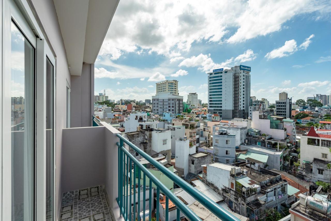 Emerald Central Hotel Ho Chi Minh City Exterior photo